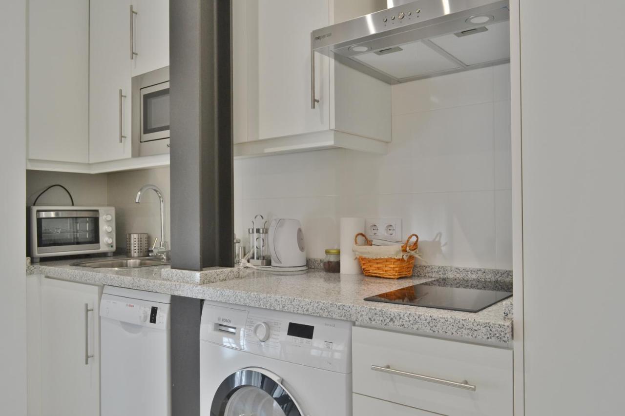 Sunshine Cruz Conde Apartment *